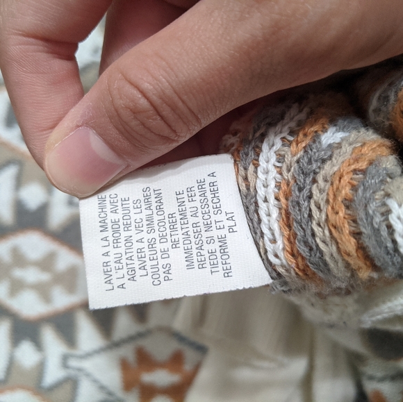 Vintage Chunky Knit Sweater - Picture 7 of 7